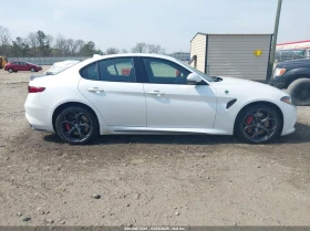 Alfa Romeo Giulia 2018 ALFA ROMEO GIULIA QUADRIFOGLIO RWD - 19500 € / 38138.68 лв. - 25407883 4 | Car24.bg Alfa Romeo Giulia 2018 ALFA ROMEO GIULIA QUADRIFOGLIO RWD - 19500 € / 38138.68 лв. - 25407883 4
