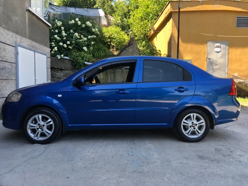 Chevrolet Aveo LT - 5500 € / 10757.07 лв. - 83747915 1 | Car24.bg Chevrolet Aveo LT - 5500 € / 10757.07 лв. - 83747915 1