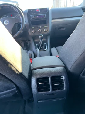 VW Golf undefined | Auto.bg — изображение 9 VW Golf undefined | Auto.bg — изображение 9