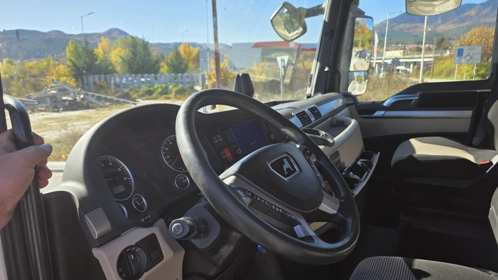Man Tgx 18 500 EURO 6 Хидравлична помпа  - изображение 7 | Auto.bg Man Tgx 18 500 EURO 6 Хидравлична помпа  - изображение 7