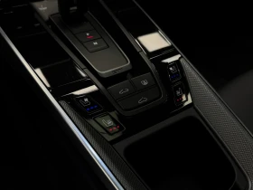 Porsche 911 Turbo Sport Chrono* Pano* Обдухване* BOSE - 289000 лв. / 147763.35 € - 16526316 12 | Car24.bg Porsche 911 Turbo Sport Chrono* Pano* Обдухване* BOSE - 289000 лв. / 147763.35 € - 16526316 12