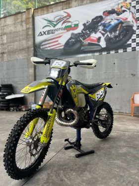 Husqvarna TE TE300 2023 | Auto.bg — изображение 5 Husqvarna TE TE300 2023 | Auto.bg — изображение 5