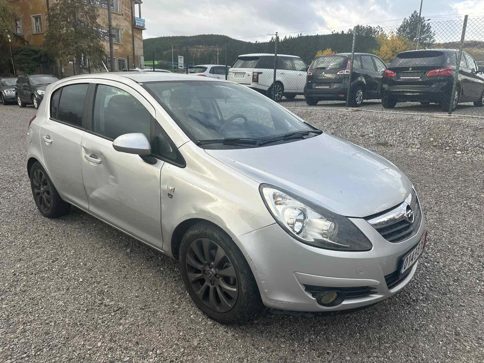 Opel Corsa 1.2 BENZ - изображение 2 | Auto.bg Opel Corsa 1.2 BENZ - изображение 2