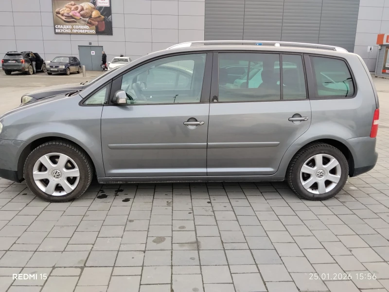 VW Touran 2.0 TDI 140 к.с - 2250 € / 4400.62 лв. - 44270887 1 | Car24.bg VW Touran 2.0 TDI 140 к.с - 2250 € / 4400.62 лв. - 44270887 1