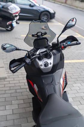 Aprilia Sr 400GT Factory Racing | Auto.bg — изображение 7 Aprilia Sr 400GT Factory Racing | Auto.bg — изображение 7