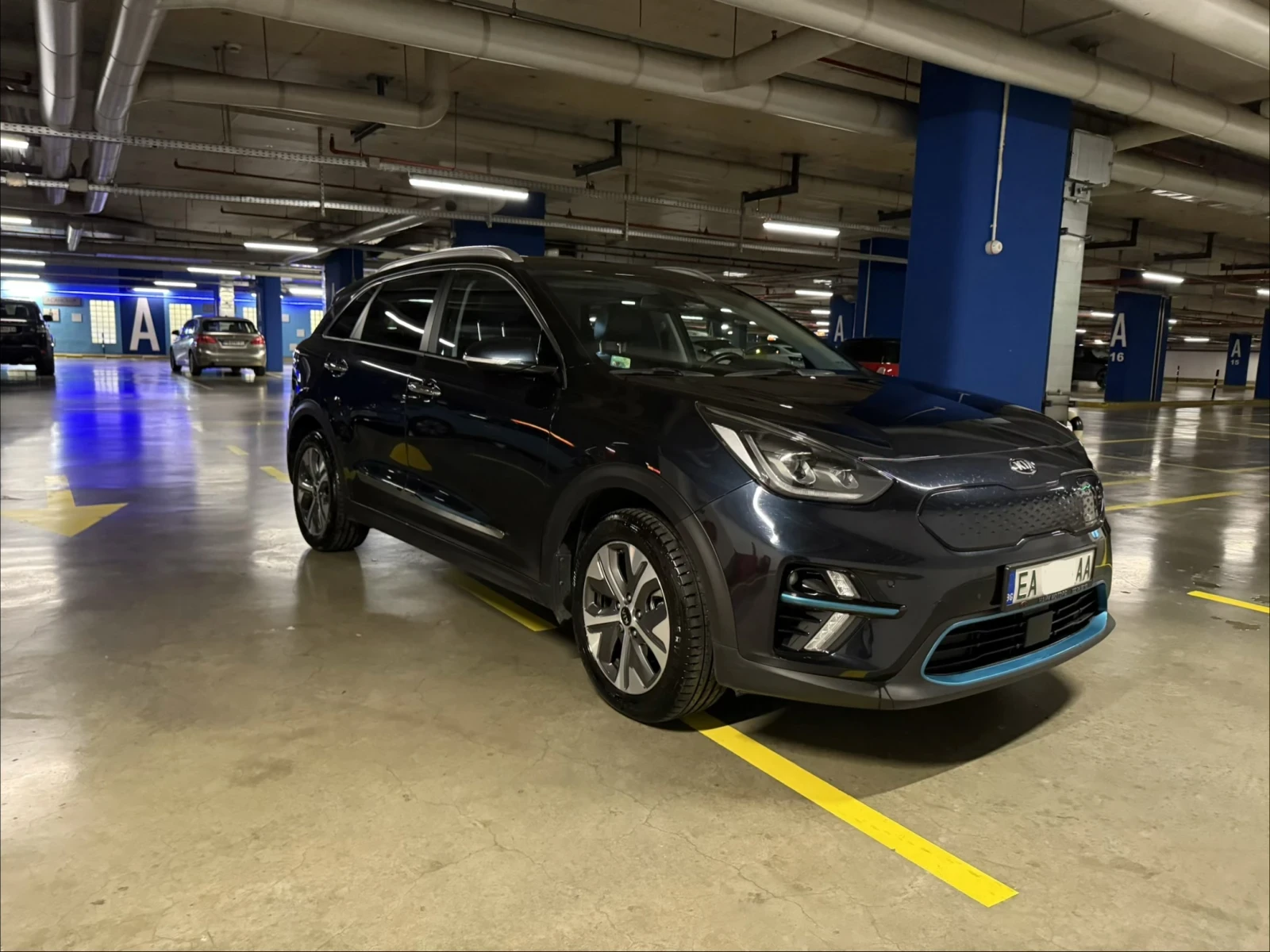 Kia Niro EV 64 KW Топ оборудване с гаранция - изображение 4 | Auto.bg Kia Niro EV 64 KW Топ оборудване с гаранция - изображение 4