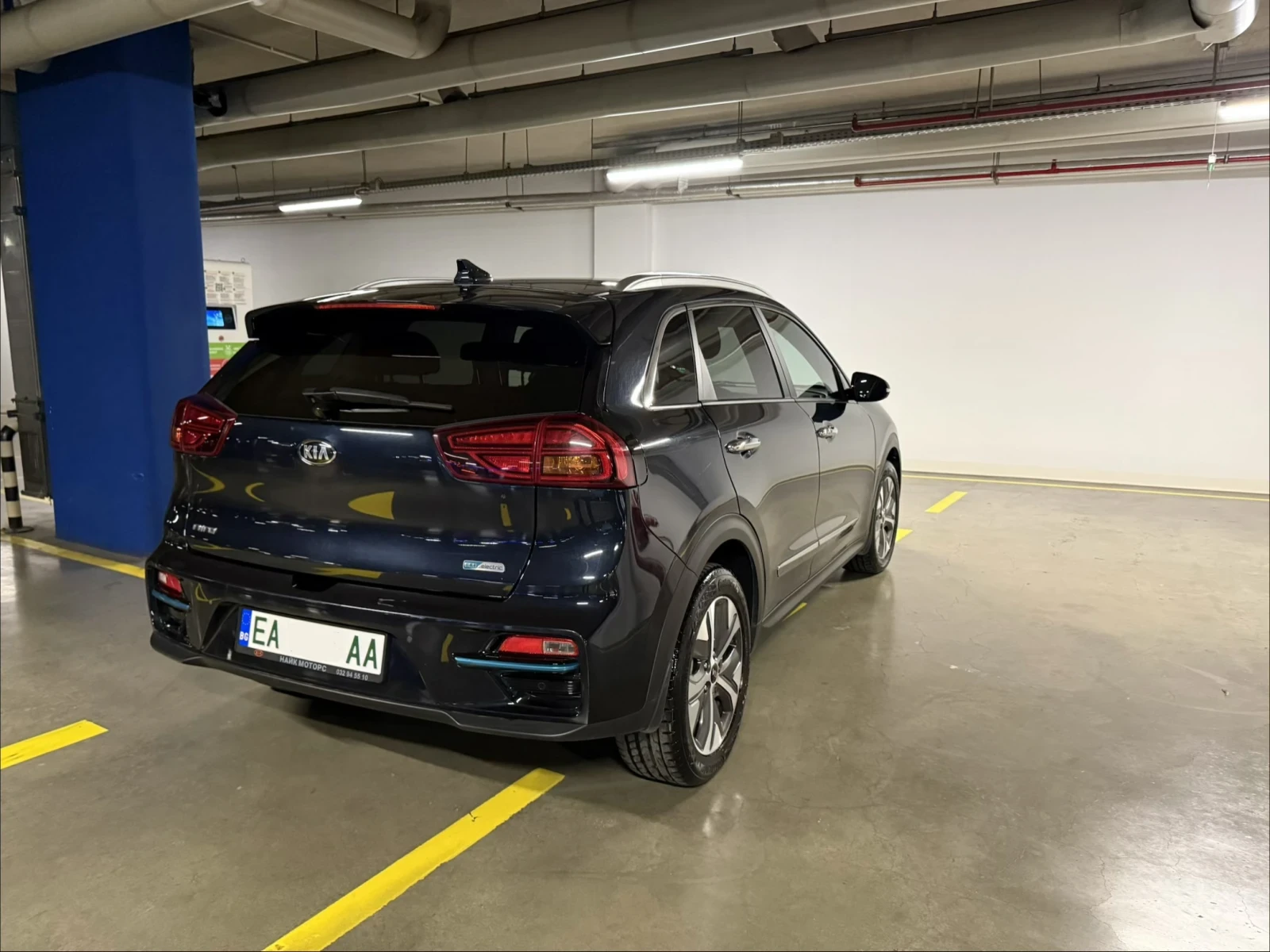 Kia Niro EV 64 KW Топ оборудване с гаранция - изображение 3 | Auto.bg Kia Niro EV 64 KW Топ оборудване с гаранция - изображение 3