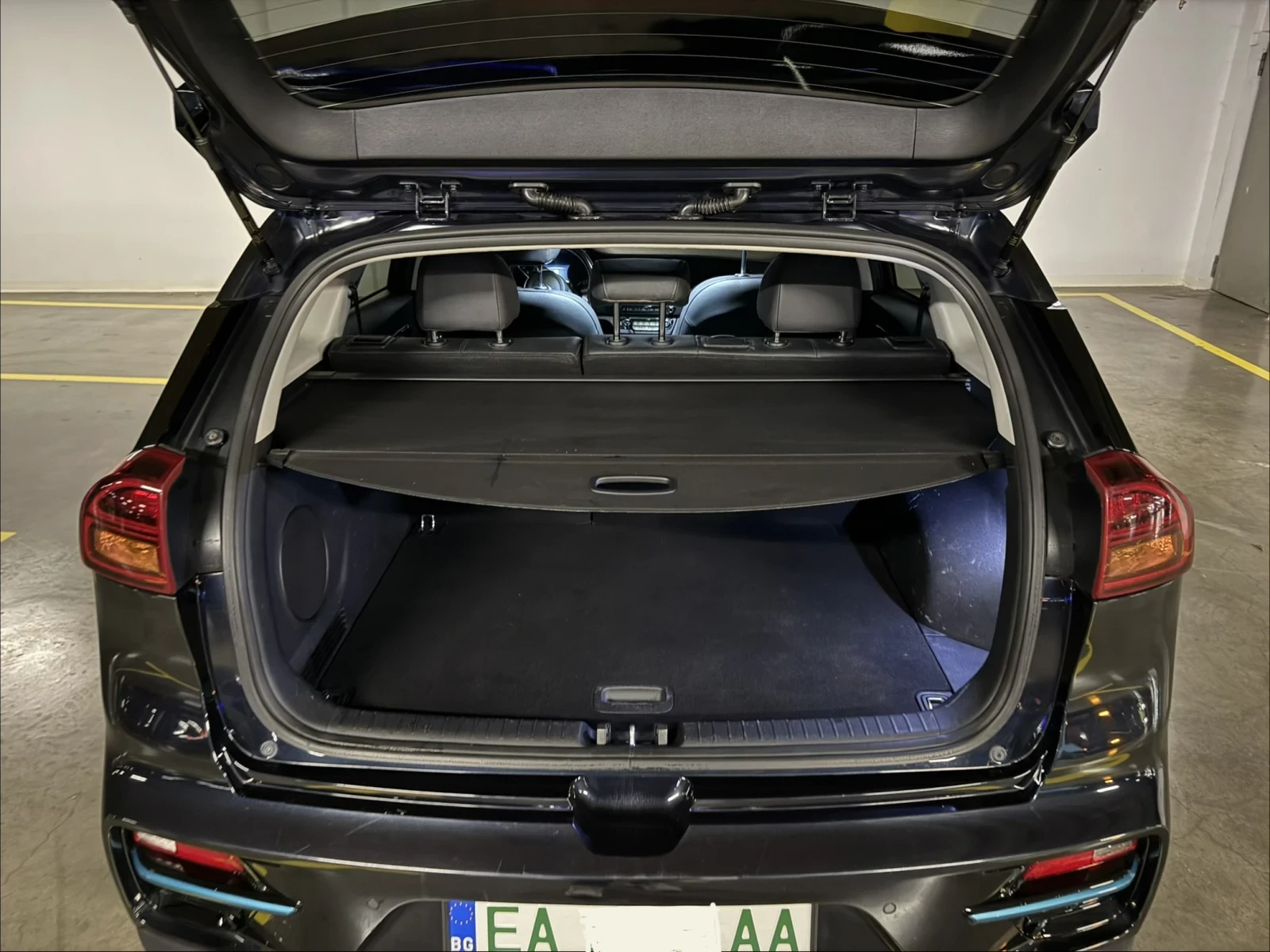 Kia Niro EV 64 KW Топ оборудване с гаранция - изображение 8 | Auto.bg Kia Niro EV 64 KW Топ оборудване с гаранция - изображение 8