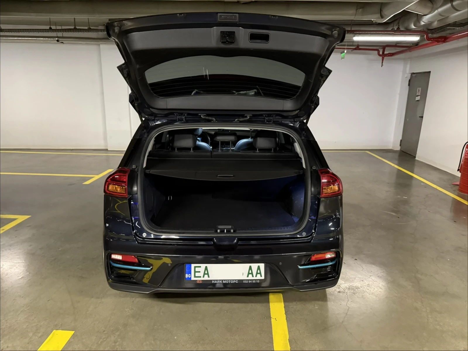 Kia Niro EV 64 KW Топ оборудване с гаранция - изображение 9 | Auto.bg Kia Niro EV 64 KW Топ оборудване с гаранция - изображение 9