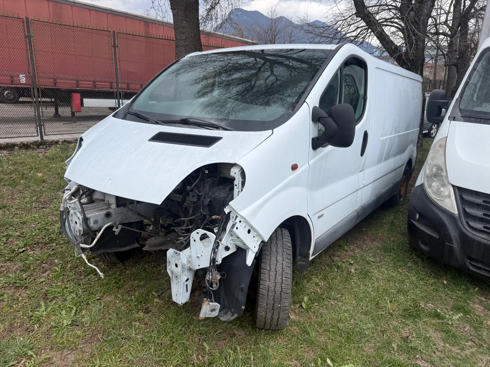 Renault Trafic 2.0 cdti | Auto.bg — изображение 1 Renault Trafic 2.0 cdti | Auto.bg — изображение 1