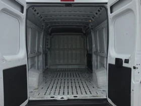 Citroen Jumper FT 35 L3H2 2.2 BlueHDI 140 BVM6 S&S E6.4//2309437 | Auto.bg — изображение 13 Citroen Jumper FT 35 L3H2 2.2 BlueHDI 140 BVM6 S&S E6.4//2309437 | Auto.bg — изображение 13