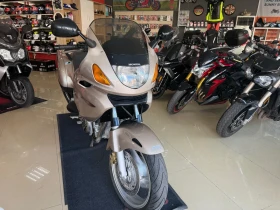 Honda Deauville 650 20000km.