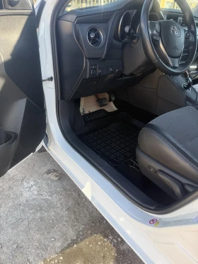 Toyota Auris - 13000 € / 25425.79 лв. - 95697625 14 | Car24.bg Toyota Auris - 13000 € / 25425.79 лв. - 95697625 14