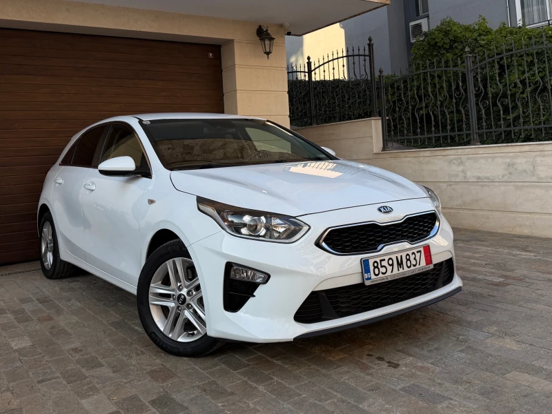 Kia Ceed 1.6 CRDI Mild Hybrid ДОКАЗУЕМИ КМ - 12888 € / 25206.74 лв. - 59980274 1 | Car24.bg Kia Ceed 1.6 CRDI Mild Hybrid ДОКАЗУЕМИ КМ - 12888 € / 25206.74 лв. - 59980274 1