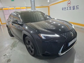 Lexus UX 300h ОБДУХВАНЕ* ДИСТРОНИК* LANE* ASSIST