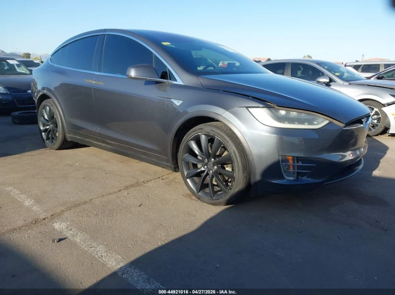 Tesla Model X 60D/70D/75D/90D - 11500 € / 22492.04 лв. - 39220880 1 | Car24.bg Tesla Model X 60D/70D/75D/90D - 11500 € / 22492.04 лв. - 39220880 1