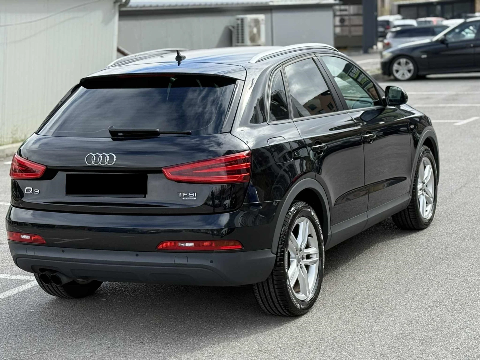 Audi Q3 2.0tfsi S-line ШВЕЙЦАРИЯ - изображение 7 | Auto.bg Audi Q3 2.0tfsi S-line ШВЕЙЦАРИЯ - изображение 7