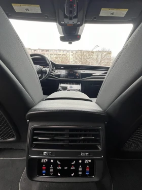 Audi Q8 55 TFSI S-line Black - 43000 € / 84100.69 лв. - 55130300 7 | Car24.bg Audi Q8 55 TFSI S-line Black - 43000 € / 84100.69 лв. - 55130300 7