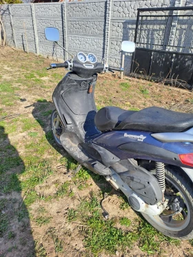 Piaggio Beverly undefined | Auto.bg — изображение 2 Piaggio Beverly undefined | Auto.bg — изображение 2