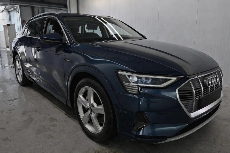 Audi E-Tron Е трон 50 Business Quattro - 25000 € / 48895.75 лв. - 69658178 1 | Car24.bg Audi E-Tron Е трон 50 Business Quattro - 25000 € / 48895.75 лв. - 69658178 1