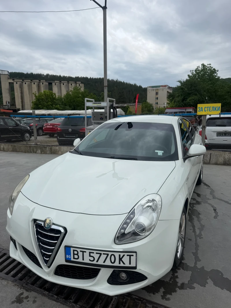 Alfa Romeo Giulietta - 4000 € / 7823.32 лв. - 54235065 1 | Car24.bg Alfa Romeo Giulietta - 4000 € / 7823.32 лв. - 54235065 1