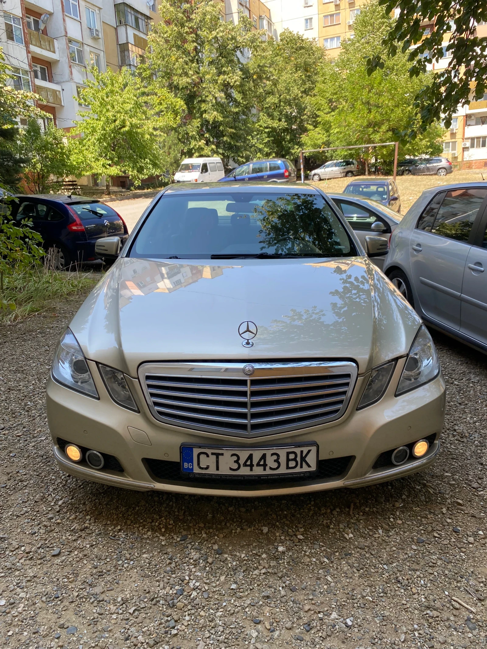 Mercedes-Benz E 220  - изображение 4 | Auto.bg Mercedes-Benz E 220  - изображение 4