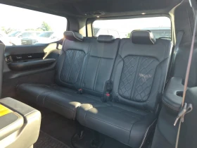 Jeep Grand Wagoneer SERIES III * 3.0 I6 * 6+ 1 * CARFAX * | Auto.bg — изображение 11 Jeep Grand Wagoneer SERIES III * 3.0 I6 * 6+ 1 * CARFAX * | Auto.bg — изображение 11