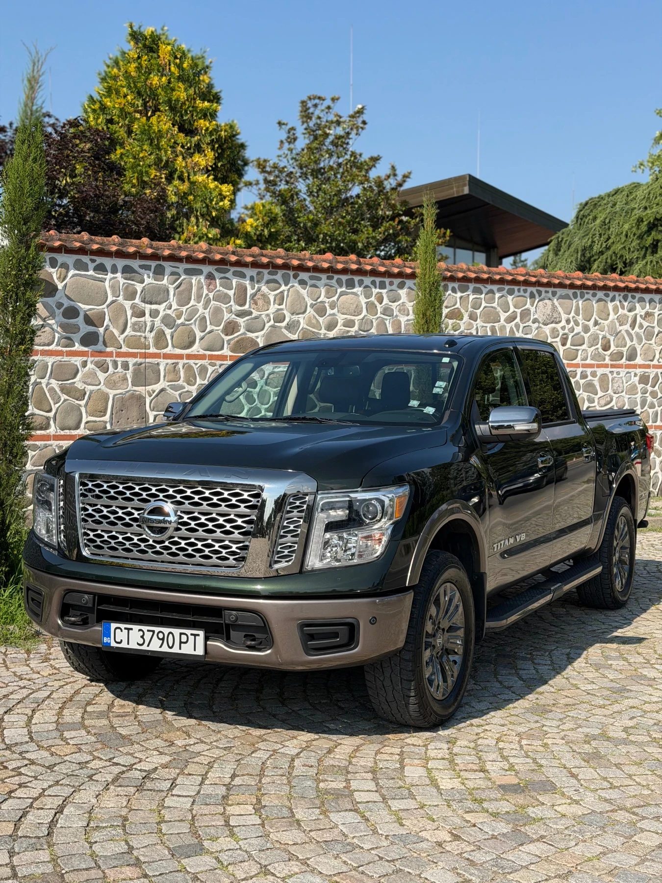 Nissan Titan crew cab Platinum Reserve 5.6 LPG | Auto.bg — изображение 1 Nissan Titan crew cab Platinum Reserve 5.6 LPG | Auto.bg — изображение 1