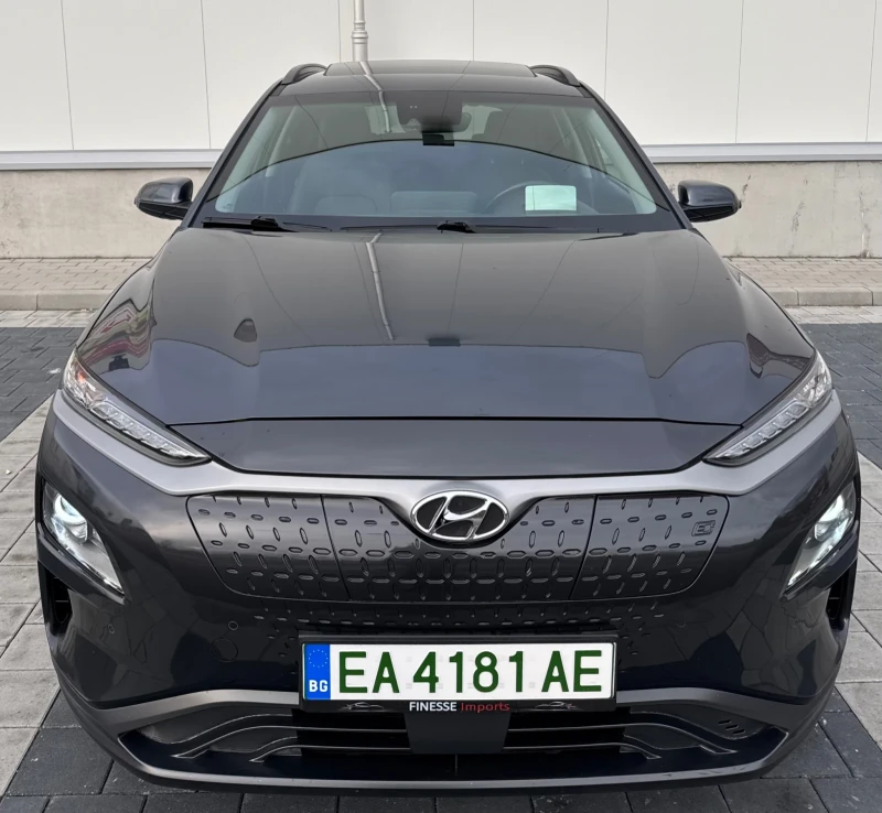 Hyundai Kona 64 kWh Premium / Термопомпа / Пълна серв. Ист - 32999 лв. / 16872.12 € - 82279623 1 | Car24.bg Hyundai Kona 64 kWh Premium / Термопомпа / Пълна серв. Ист - 32999 лв. / 16872.12 € - 82279623 1
