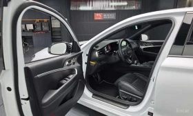 Genesis G70 * 2.0T * ОПЦИЯ ЗА ФИНАНСИРАНЕ | Auto.bg — изображение 10 Genesis G70 * 2.0T * ОПЦИЯ ЗА ФИНАНСИРАНЕ | Auto.bg — изображение 10