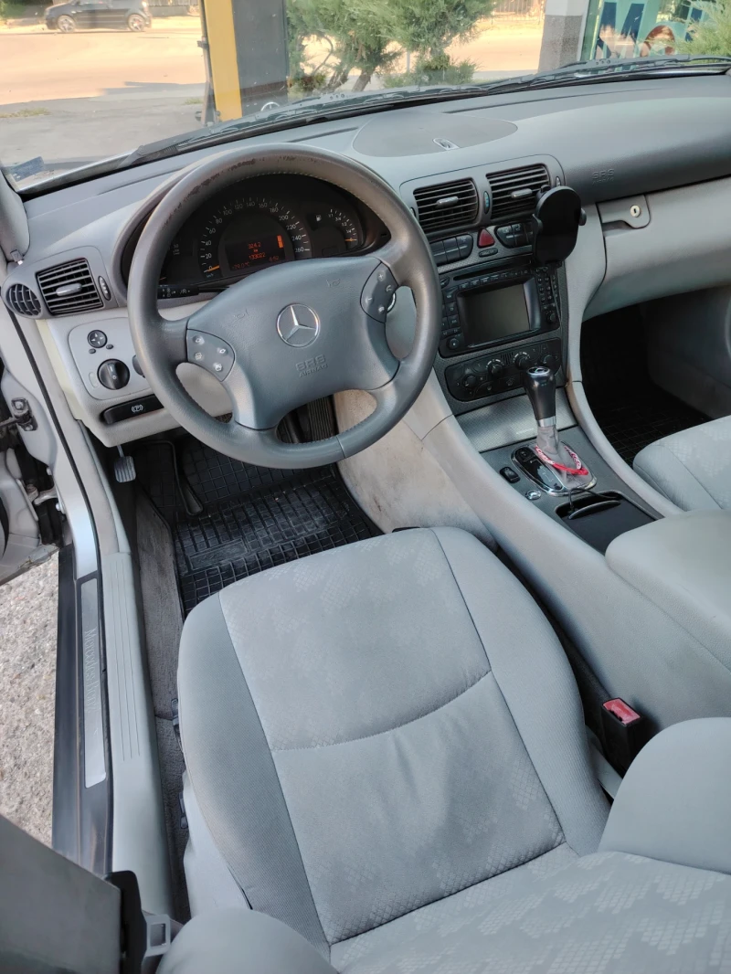 Mercedes-Benz C 220 - 5000 лв. / 2556.46 € - 25255974 1 | Car24.bg Mercedes-Benz C 220 - 5000 лв. / 2556.46 € - 25255974 1