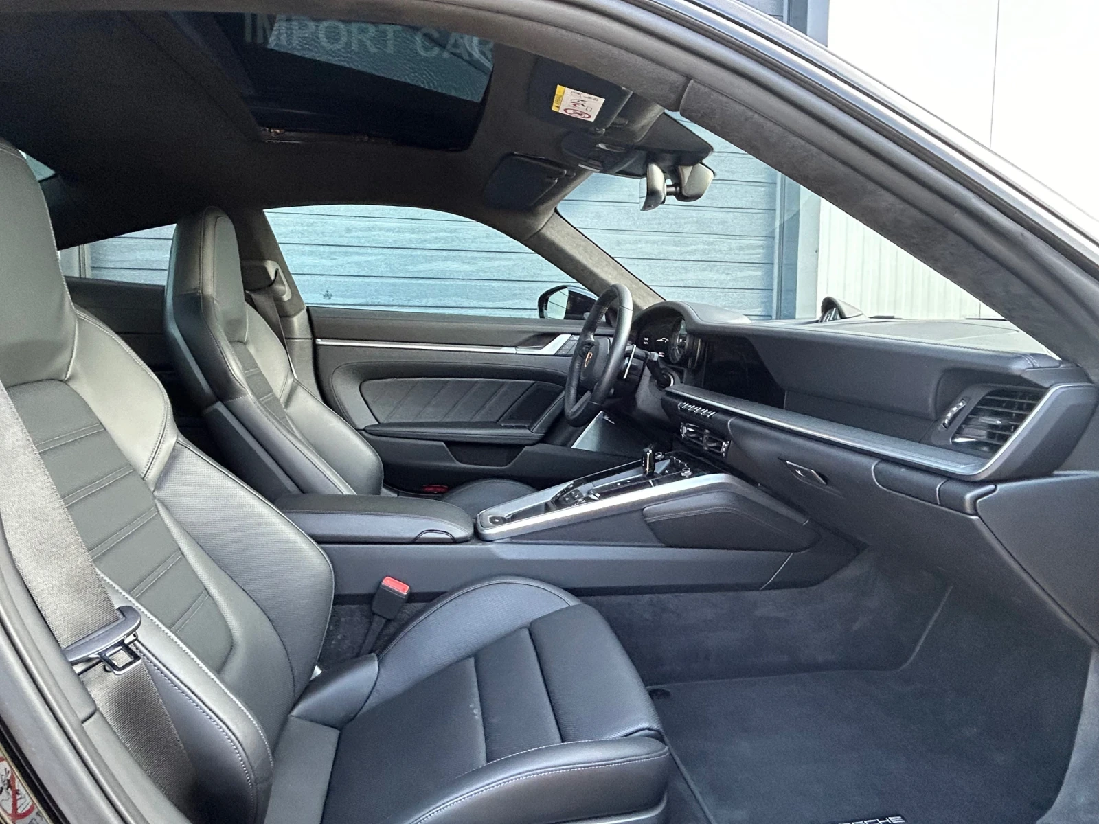 Porsche 911 992 Turbo 2022 Coupe 8000km  - изображение 9 | Auto.bg Porsche 911 992 Turbo 2022 Coupe 8000km  - изображение 9