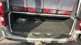 VW Crafter 2.5tdi багажник клима автоматична врата | Auto.bg — изображение 10 VW Crafter 2.5tdi багажник клима автоматична врата | Auto.bg — изображение 10