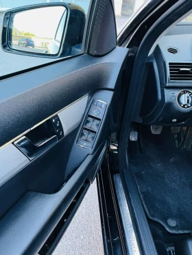 Mercedes-Benz C 200 undefined | Auto.bg — изображение 7 Mercedes-Benz C 200 undefined | Auto.bg — изображение 7