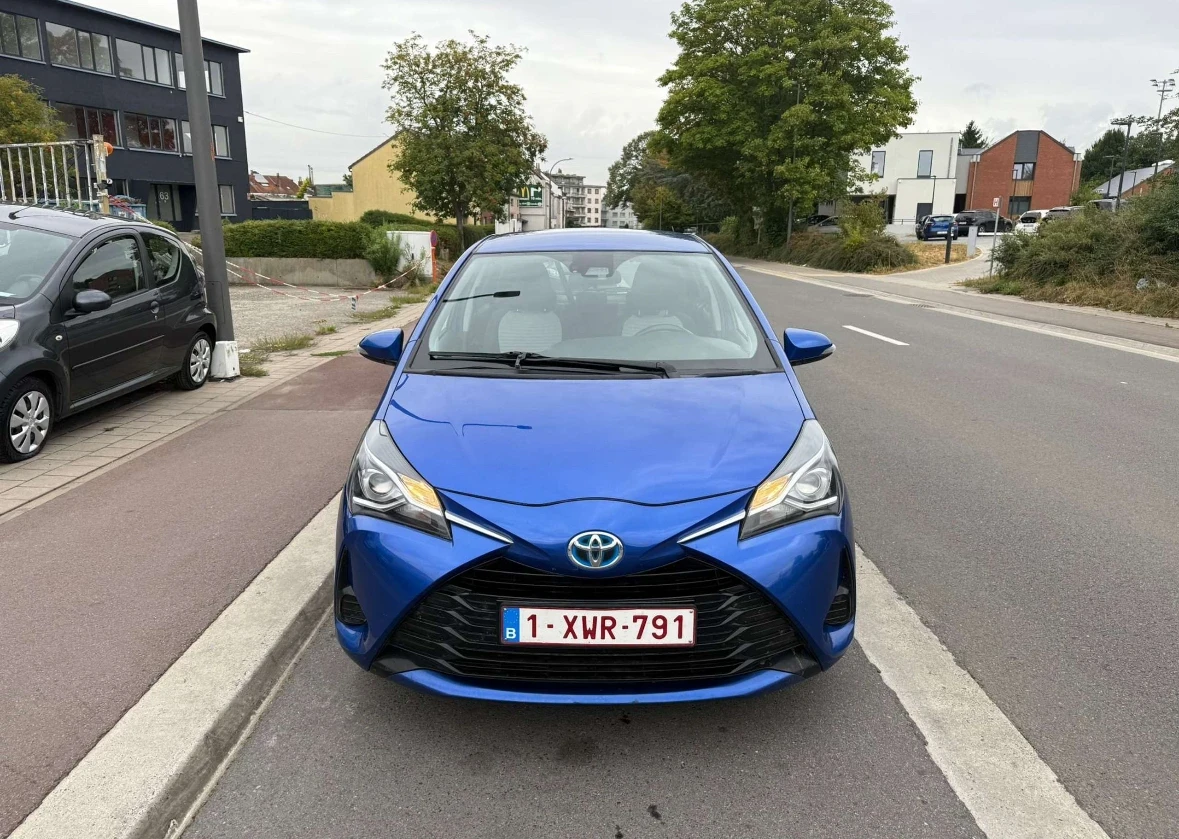Toyota Yaris COMING SOON* 1.5 HYBRID* 118 941 KM* COC* KTEO - изображение 2 | Auto.bg Toyota Yaris COMING SOON* 1.5 HYBRID* 118 941 KM* COC* KTEO - изображение 2