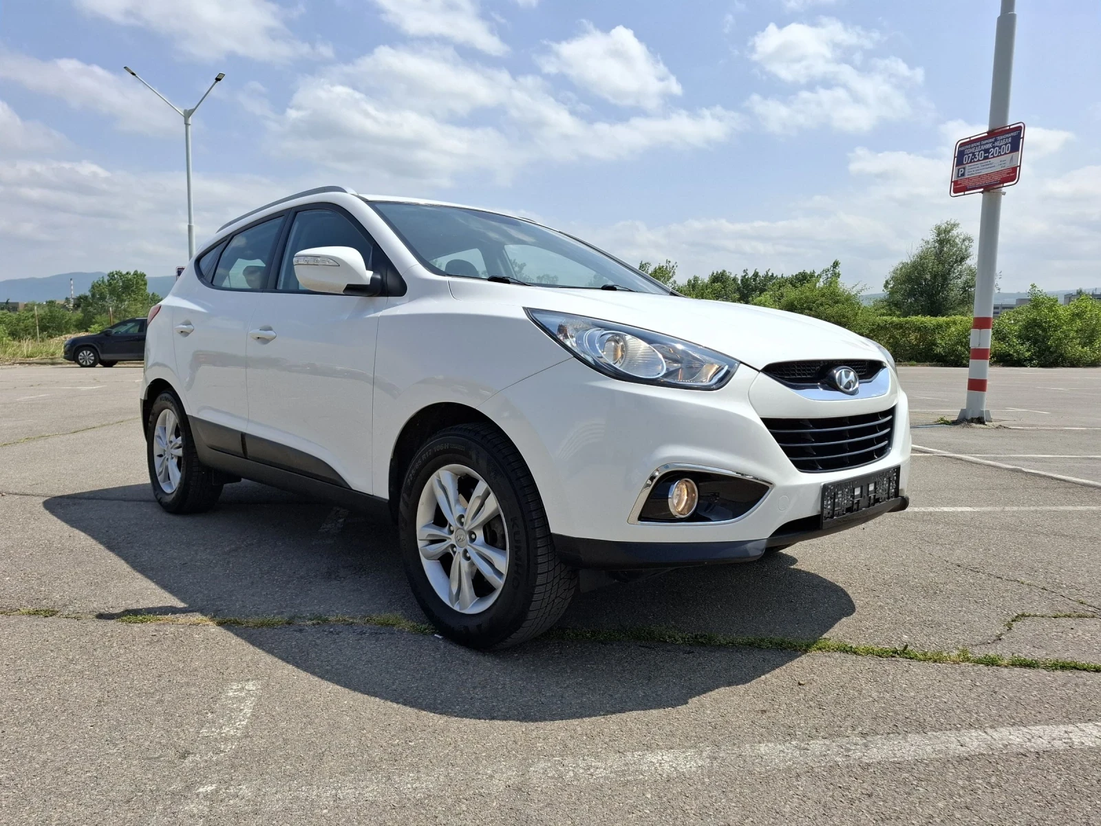 Hyundai IX35 2.0 4x4 - изображение 5 | Auto.bg Hyundai IX35 2.0 4x4 - изображение 5