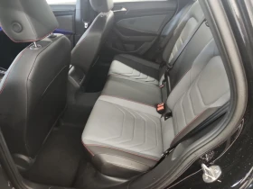 VW Jetta GLI* AUTOBAHN* КОЖА* ДИГИТАЛ | Auto.bg — изображение 9 VW Jetta GLI* AUTOBAHN* КОЖА* ДИГИТАЛ | Auto.bg — изображение 9