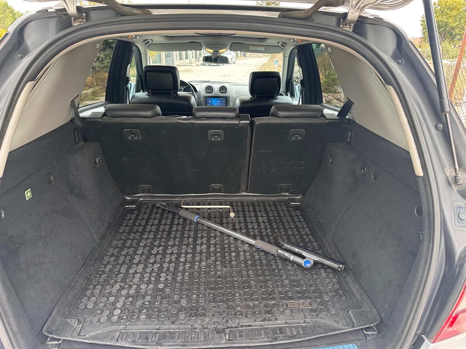 Mercedes-Benz ML 320  - изображение 6 | Auto.bg Mercedes-Benz ML 320  - изображение 6