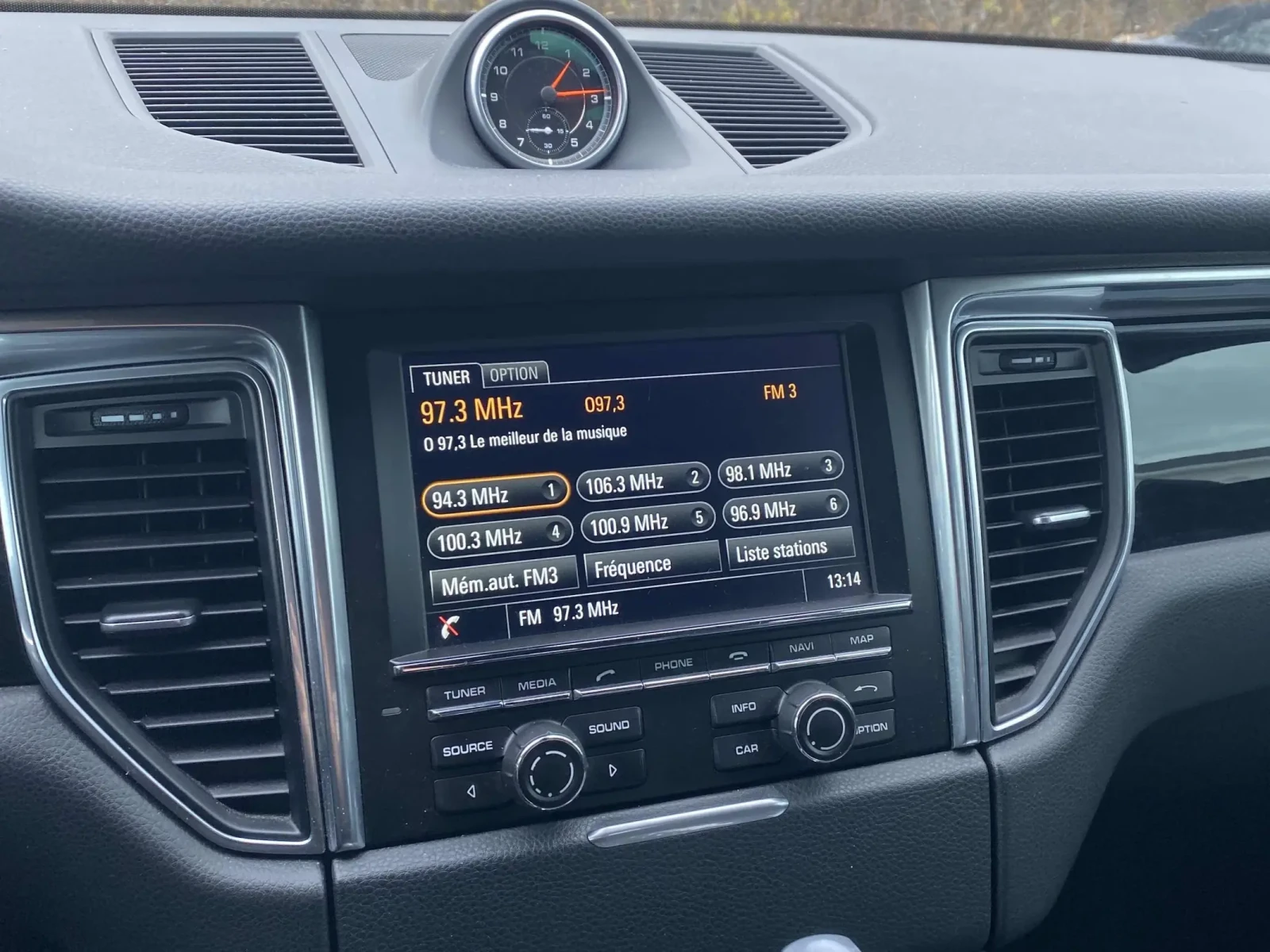 Porsche Macan CARFAX АВТО КРЕДИТ  - изображение 8 | Auto.bg Porsche Macan CARFAX АВТО КРЕДИТ  - изображение 8