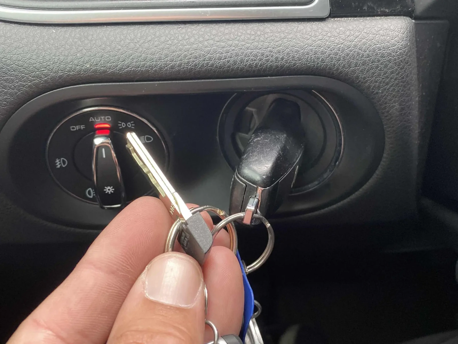 Porsche Macan CARFAX АВТО КРЕДИТ  - изображение 10 | Auto.bg Porsche Macan CARFAX АВТО КРЕДИТ  - изображение 10