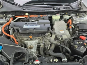 Honda Accord 2.0 Hybrid - САМО 30% АВАНС! | Auto.bg — изображение 11 Honda Accord 2.0 Hybrid - САМО 30% АВАНС! | Auto.bg — изображение 11