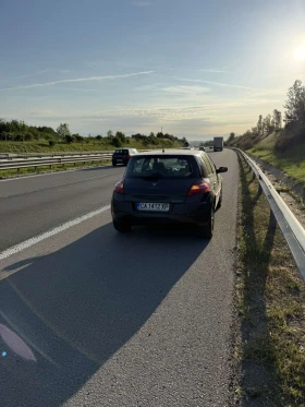Renault Megane undefined | Auto.bg — изображение 2 Renault Megane undefined | Auto.bg — изображение 2