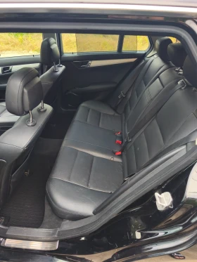 Mercedes-Benz C 320 undefined | Auto.bg — изображение 14 Mercedes-Benz C 320 undefined | Auto.bg — изображение 14