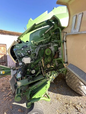 Балировачка Krone Comprima CV 210XC | Auto.bg — изображение 7 Балировачка Krone Comprima CV 210XC | Auto.bg — изображение 7