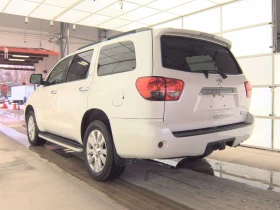 Toyota Sequoia PLATINUM* 5.7* V8* ПОДГРЕВ* КАМЕРА* КЕЙЛЕС - 17740 € / 34696.42 лв. - 95599417 4 | Car24.bg Toyota Sequoia PLATINUM* 5.7* V8* ПОДГРЕВ* КАМЕРА* КЕЙЛЕС - 17740 € / 34696.42 лв. - 95599417 4