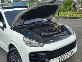 Porsche Cayenne 3.6 - 2019 PKG - ПОДГРЕВИ - ПАНОРАМА | Auto.bg — изображение 17 Porsche Cayenne 3.6 - 2019 PKG - ПОДГРЕВИ - ПАНОРАМА | Auto.bg — изображение 17