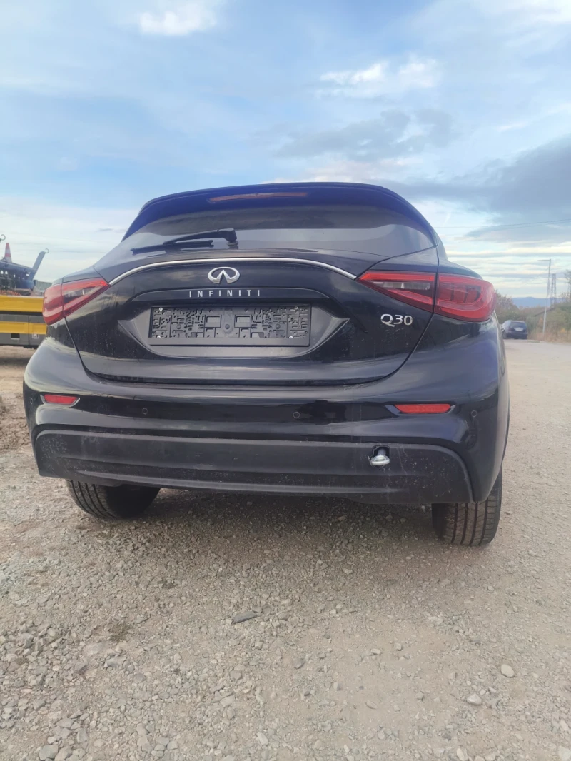 Infiniti Q30 - 6999 € - 76424858 1 | Car24.bg Infiniti Q30 - 6999 € - 76424858 1