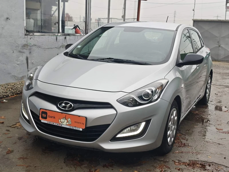 Hyundai I30 1.4i-100к.с Дневни Лед Светлини Кар Плей 6 ск. - 5900 € - 30422559 1 | Car24.bg Hyundai I30 1.4i-100к.с Дневни Лед Светлини Кар Плей 6 ск. - 5900 € - 30422559 1