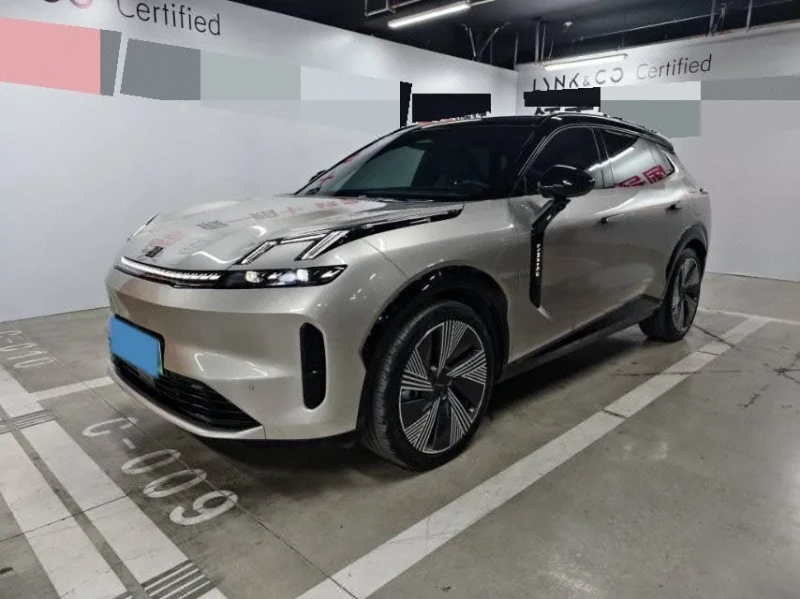 LynkCo 08 EM-P 39.6KWH 220km - 37900 € - 13157708 1 | Car24.bg LynkCo 08 EM-P 39.6KWH 220km - 37900 € - 13157708 1
