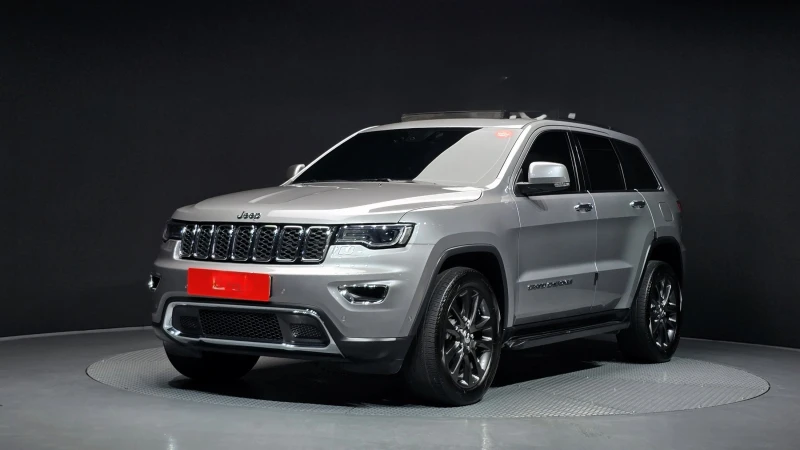Jeep Grand cherokee 3.6 Limited - 16500 € / 32271.19 лв. - 78255349 1 | Car24.bg Jeep Grand cherokee 3.6 Limited - 16500 € / 32271.19 лв. - 78255349 1